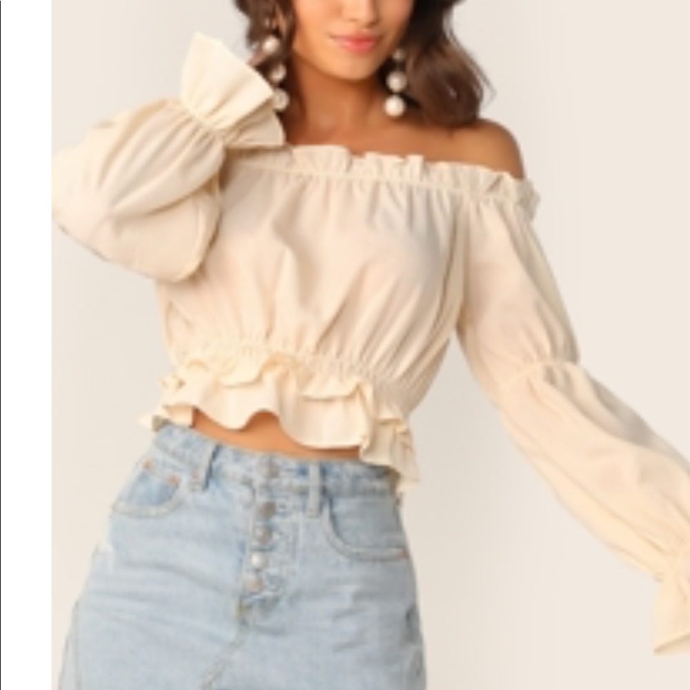 Off shoulder shirt